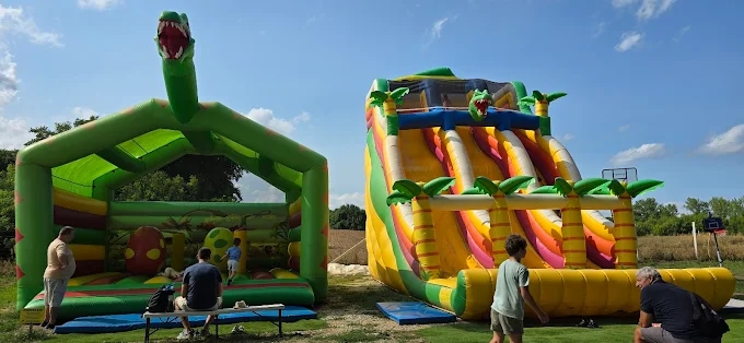 Tisza-tavi Dinó Park