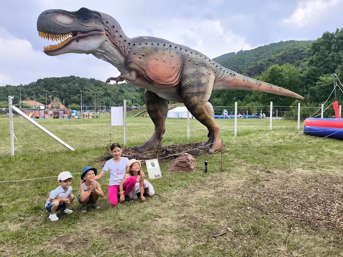 Zempléni Dinó Park