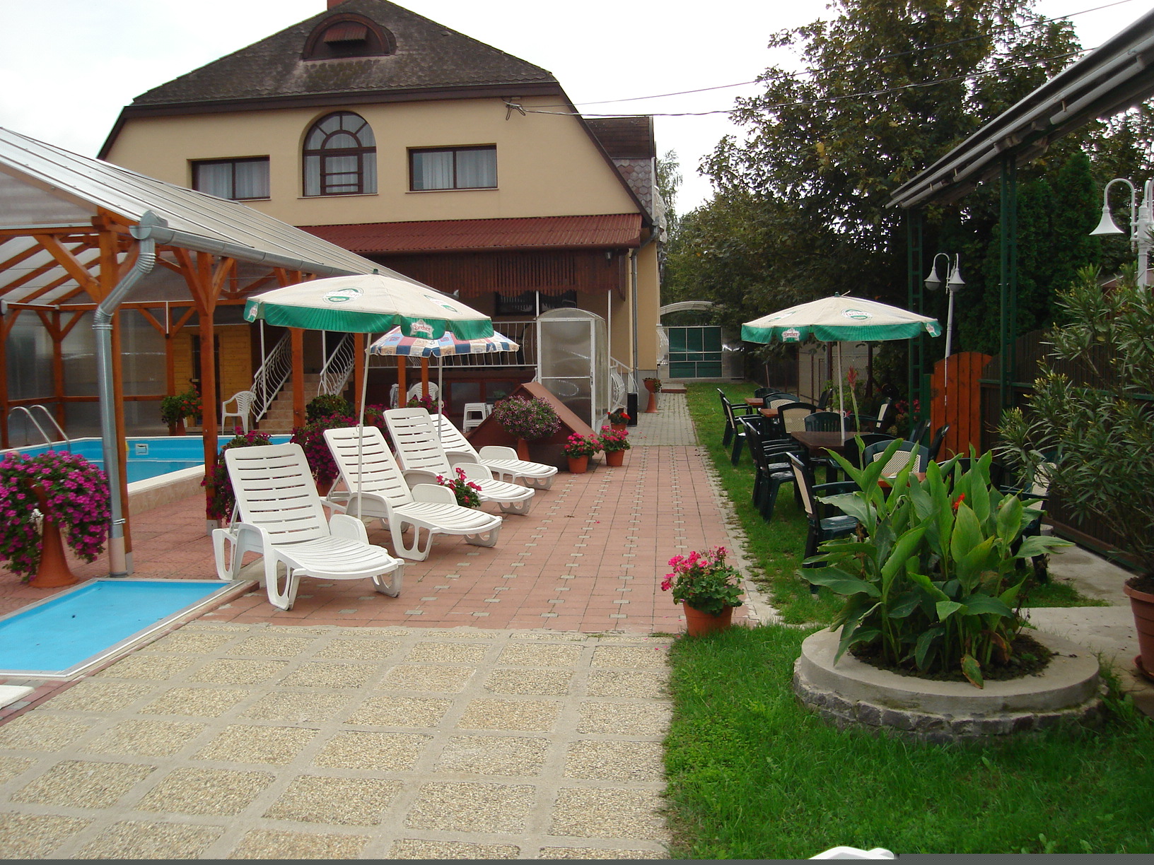 --gémes Vendégház