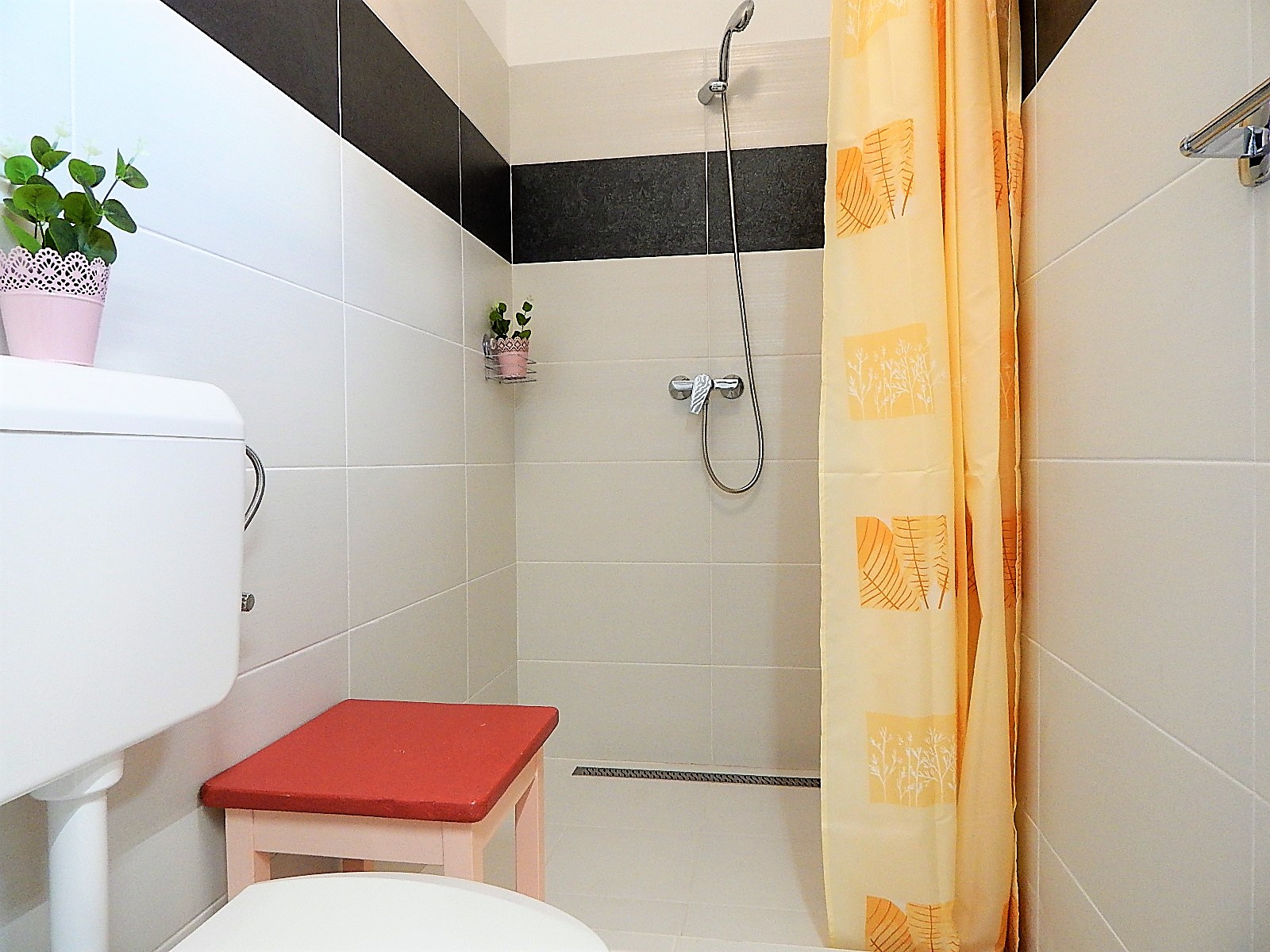 Orchidea Apartman fürdő