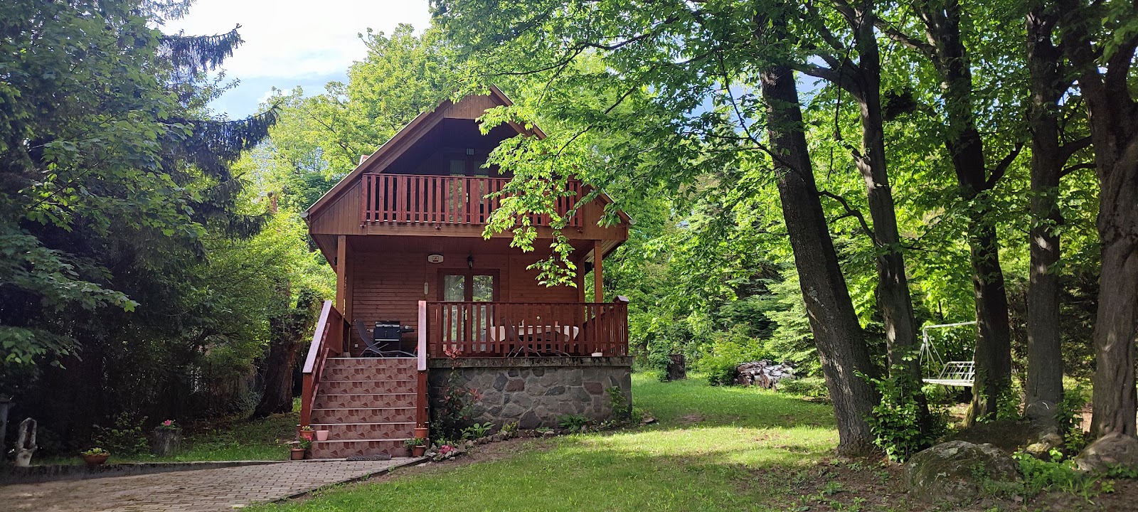 Nyári kép a házról