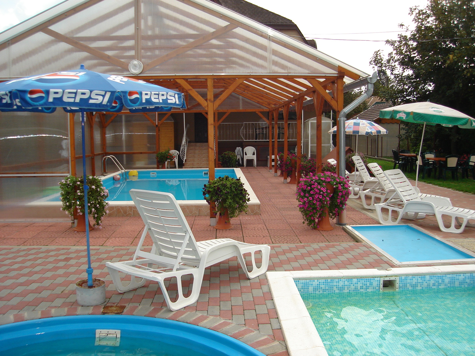 --gémes Vendégház