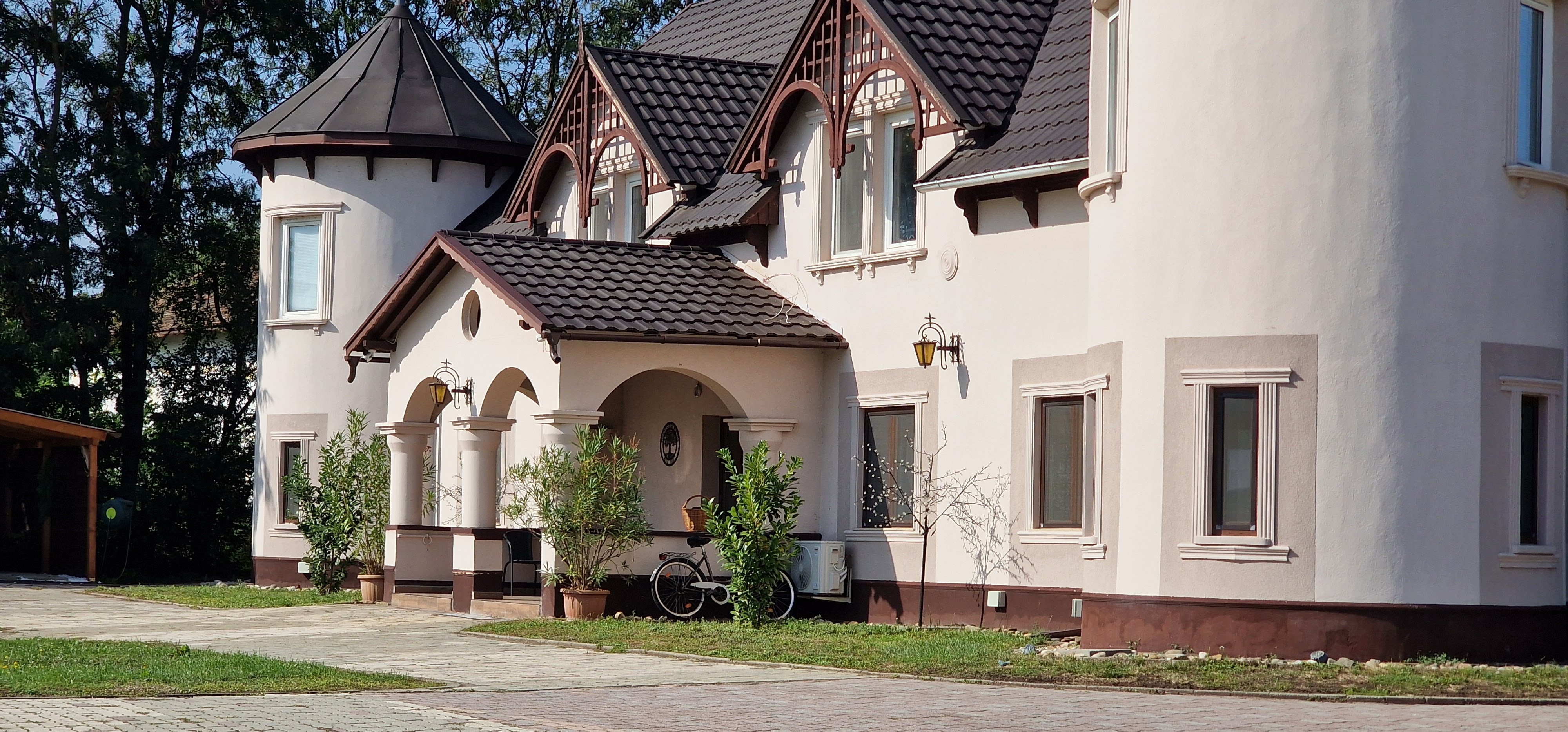 Tölgyeserdő Birtok Kaba