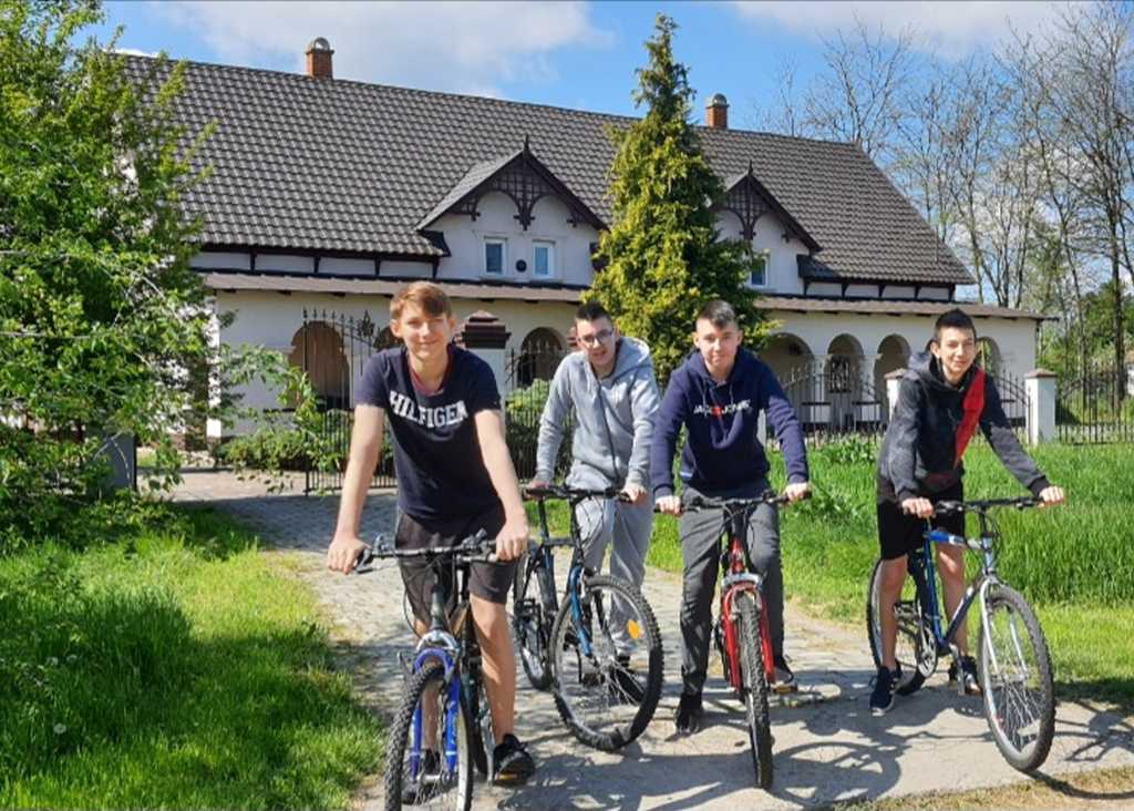 Tölgyeserdő Birtok Kaba