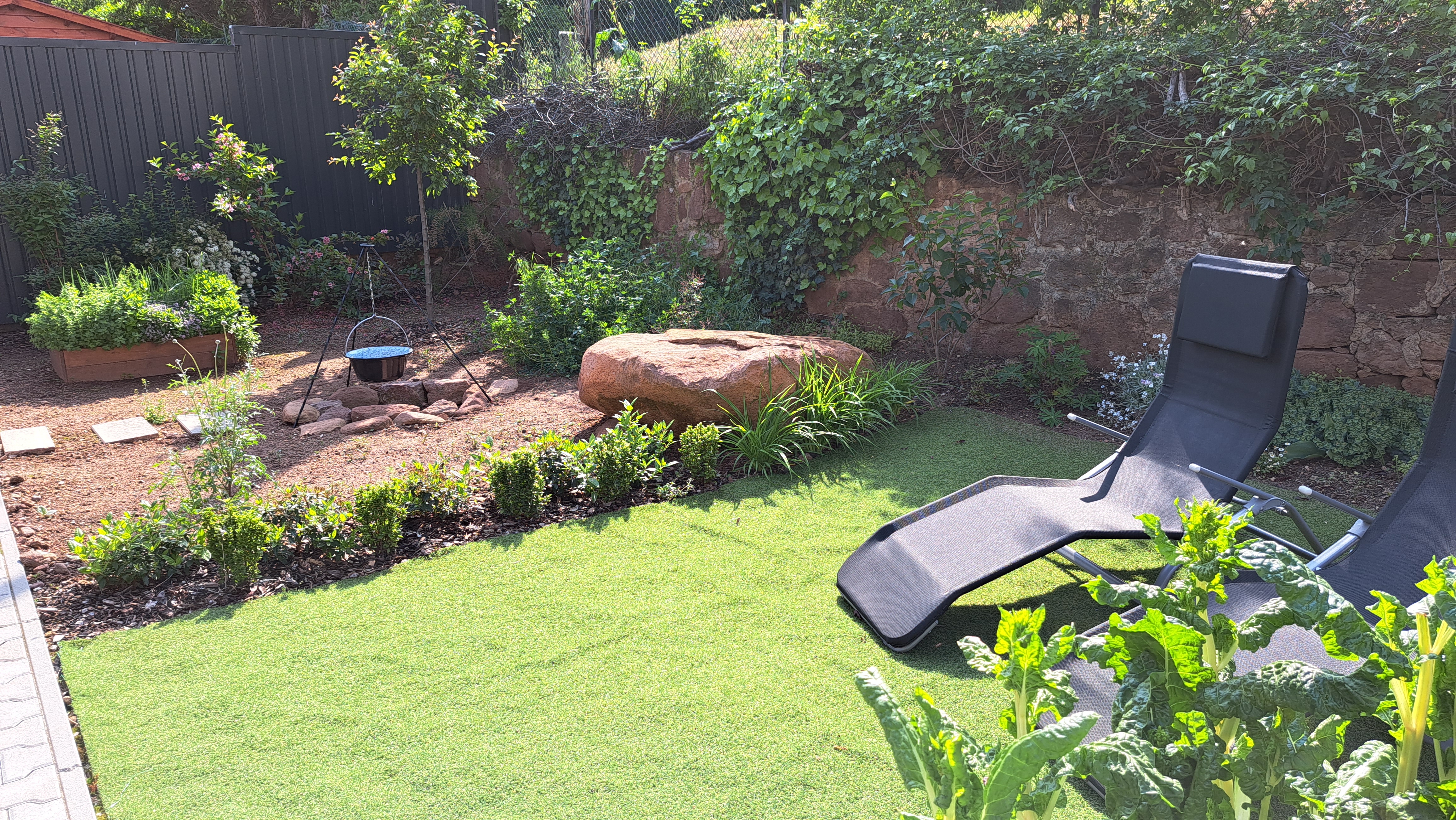 pihenőkert és tűzrakó