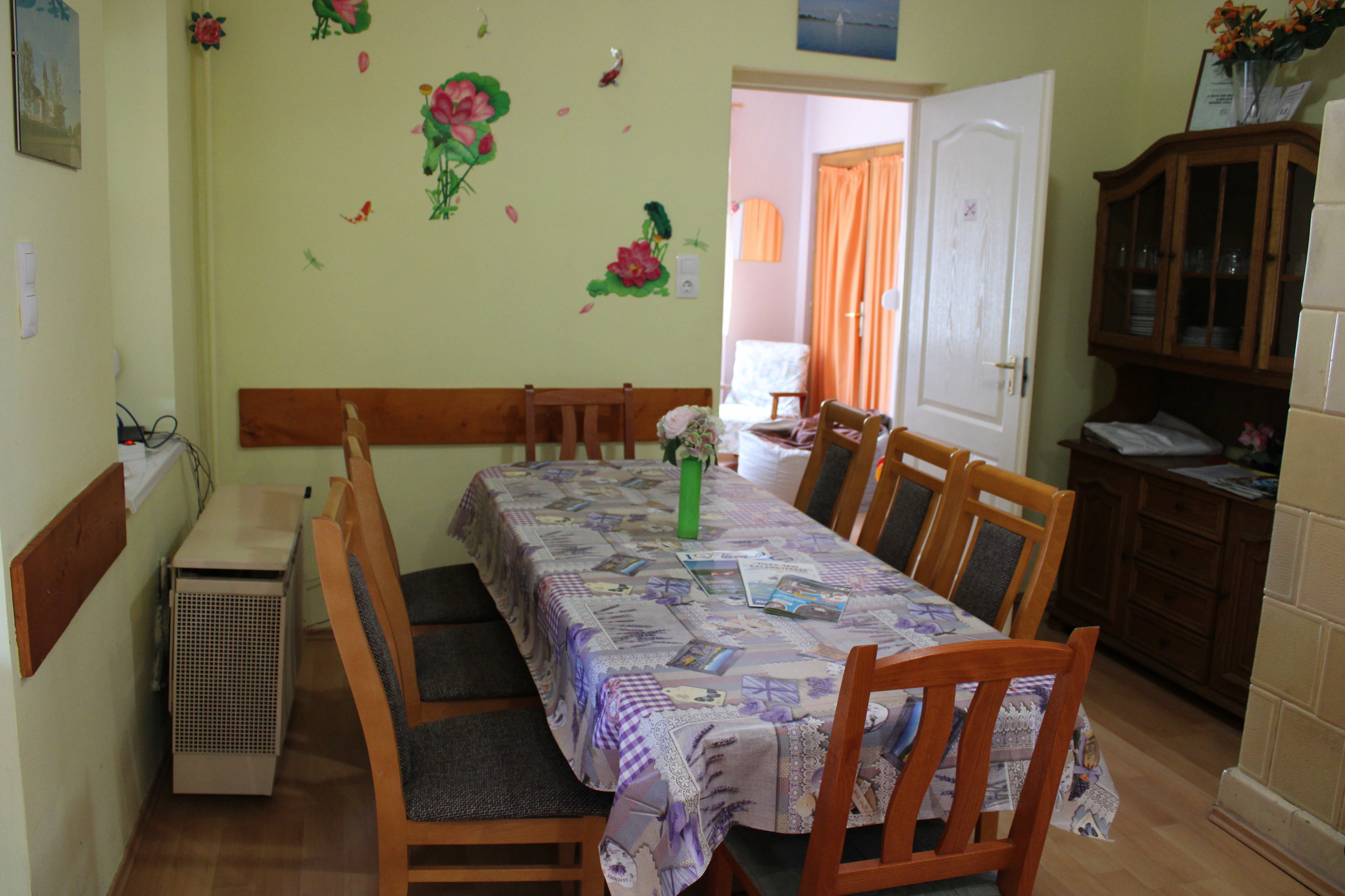 Maxi ház étkező közösségi tér