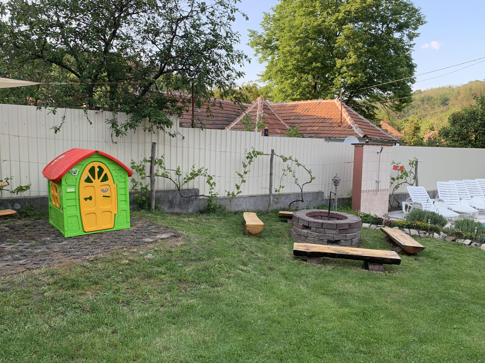 Bográcsozó, játszóház